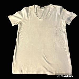 ZARA Men's Deep V-neck T-shirt size Small